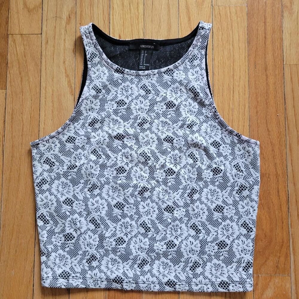 Forever-21 Women's Black and White Vest